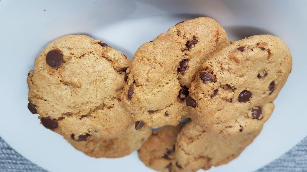 Low-fat Chocolate Chip Cookies