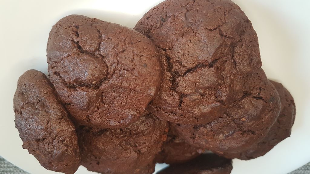 Chewy Chocolate Creamcheese Cookies
