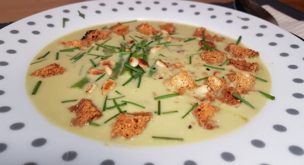 Asparagus Soup from Leftover Broth