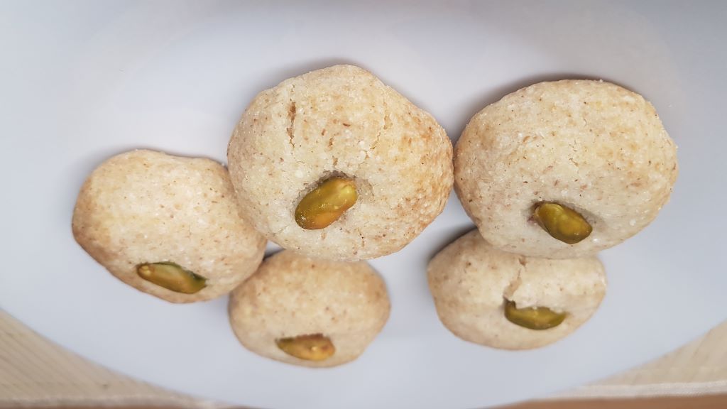 Nankhatai (Pistachio Cardamom Cookies)
