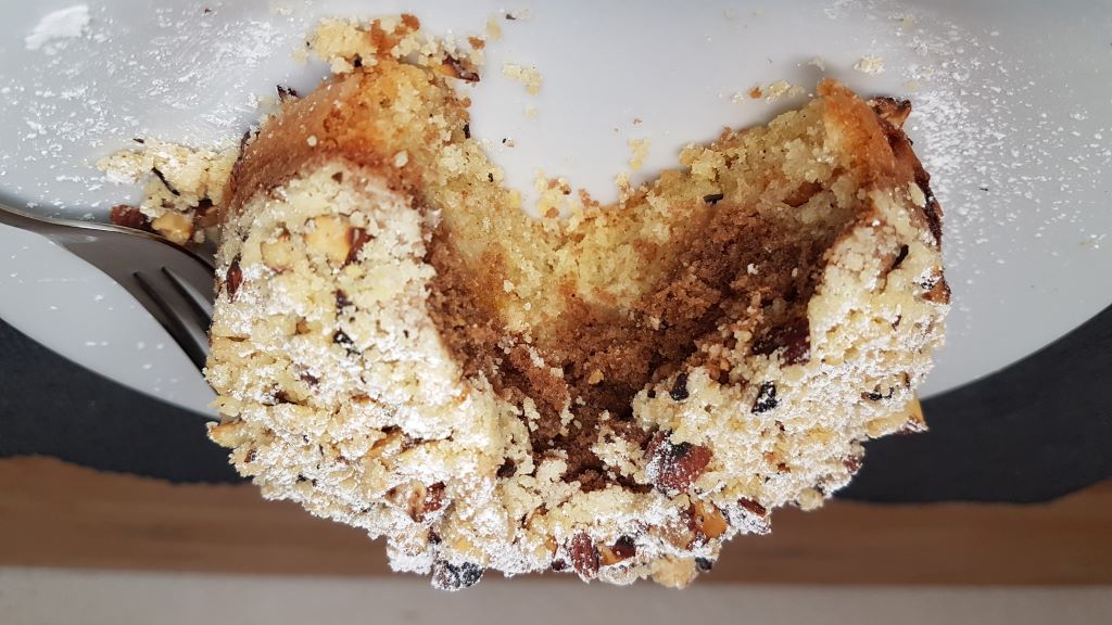 Christmas Marble Cake with Streusel and Roasted Almonds